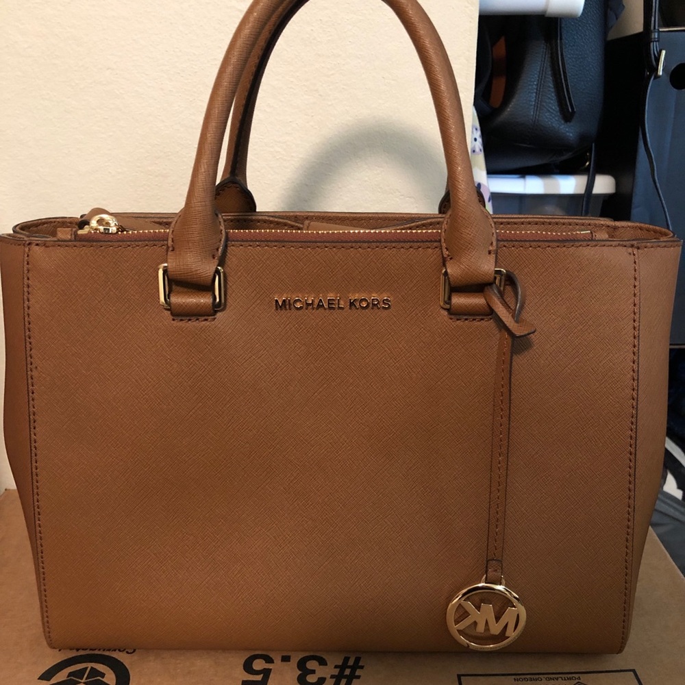 Michael Kors Tote